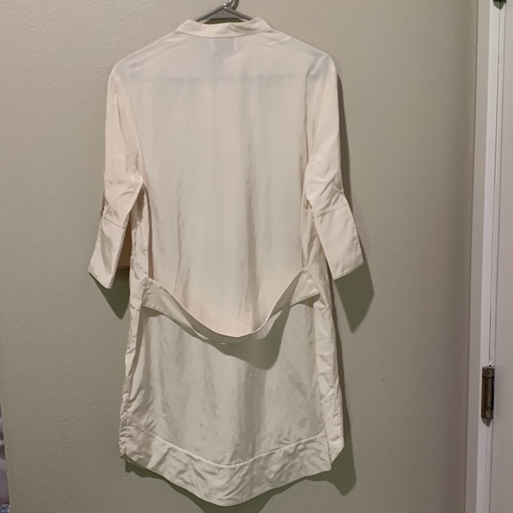 Absolutely gorgeous!  Dress/tunic size 6. - Picture 6 of 7